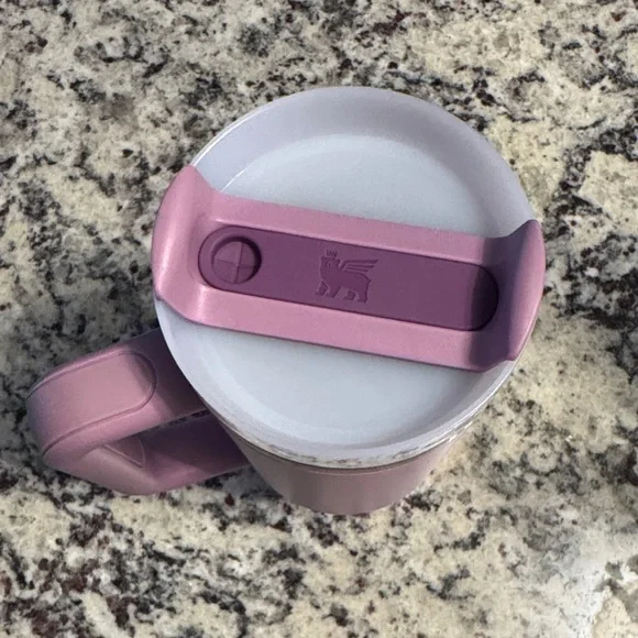 Stanley Lavender 30oz Tumbler - Picture 2 of 4